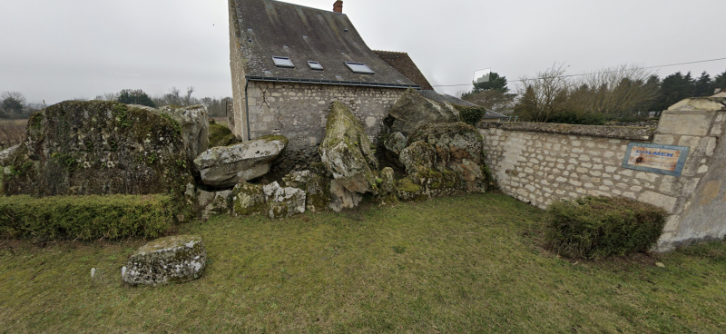 dolmen-de-cravant-google